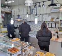 홍성군 특사경, 여름 휴가철 대비 피서·관광지 주변 음식점 합동단속