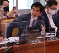 김병욱 의원, 이번 감사원의 공직자 고속철도 이용 내역 자료 요구가 전례에 없는 무리한 요구였다는 사실을 밝혀내
