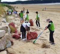 천안시자원봉사센터 1365 가족자원봉사단, 태안 마검포해수욕장 쓰레기 수거 환경정화 활동
